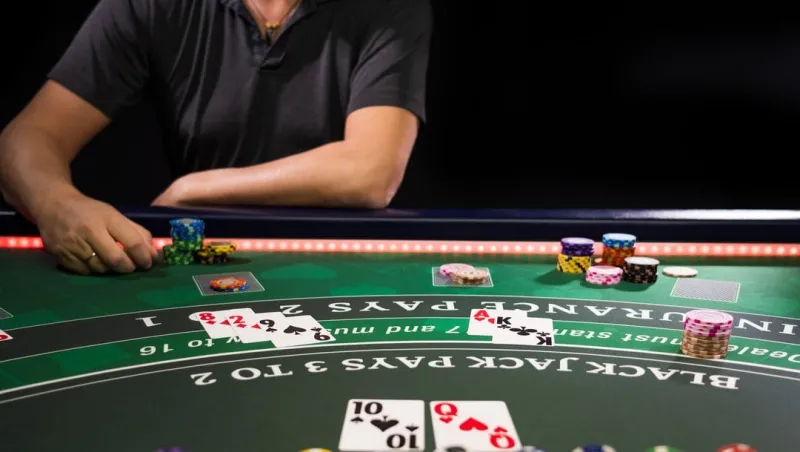 Edges Exist Everywhere: How Disciplined Casino Players Identify Low-House-Edge Games and Win More by Playing Less